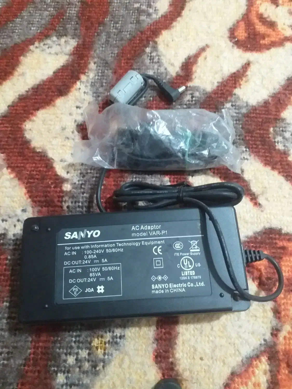 پمپ سمپاش و آداپتور و تابلو برق|سایر لوازم برقی|ساوه, |دیوار