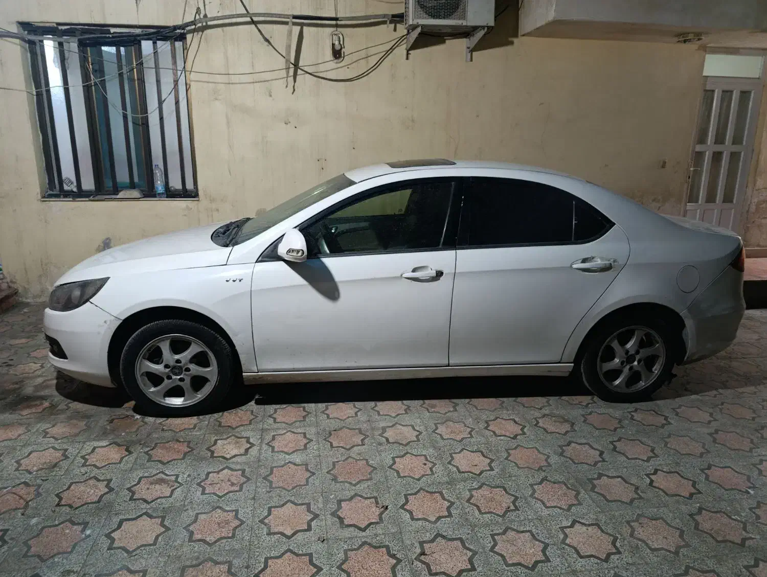 جک j5 دنده ۱۳۹۳|خودرو سواری و وانت|بندرعباس, |دیوار