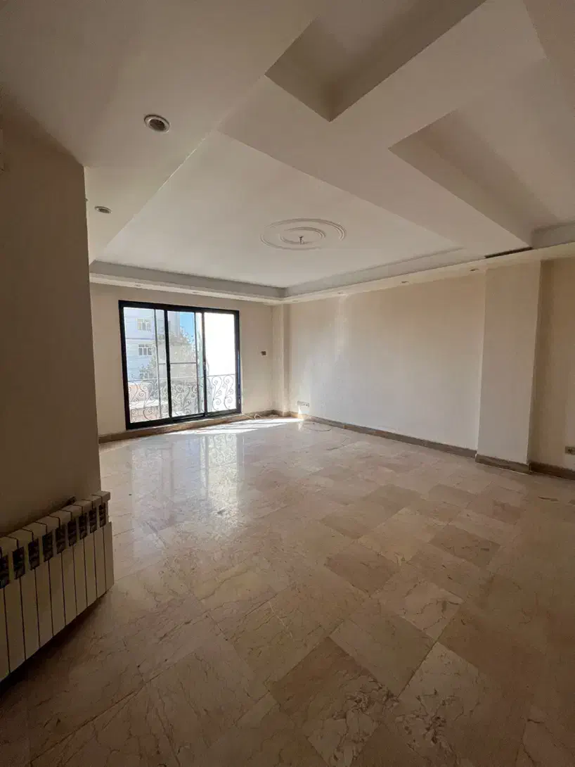 ۸۲ متر آپارتمان واقع در لویزان (شیان)|فروش آپارتمان|تهران, لویزان|دیوار