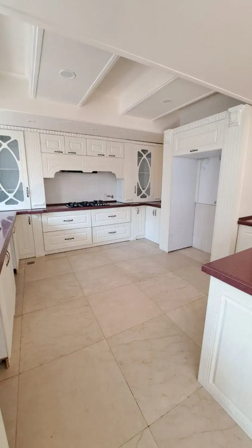 ۲۱۰متر-۲خواب مستر (نوساز تکواحدی) مجرد و زوج