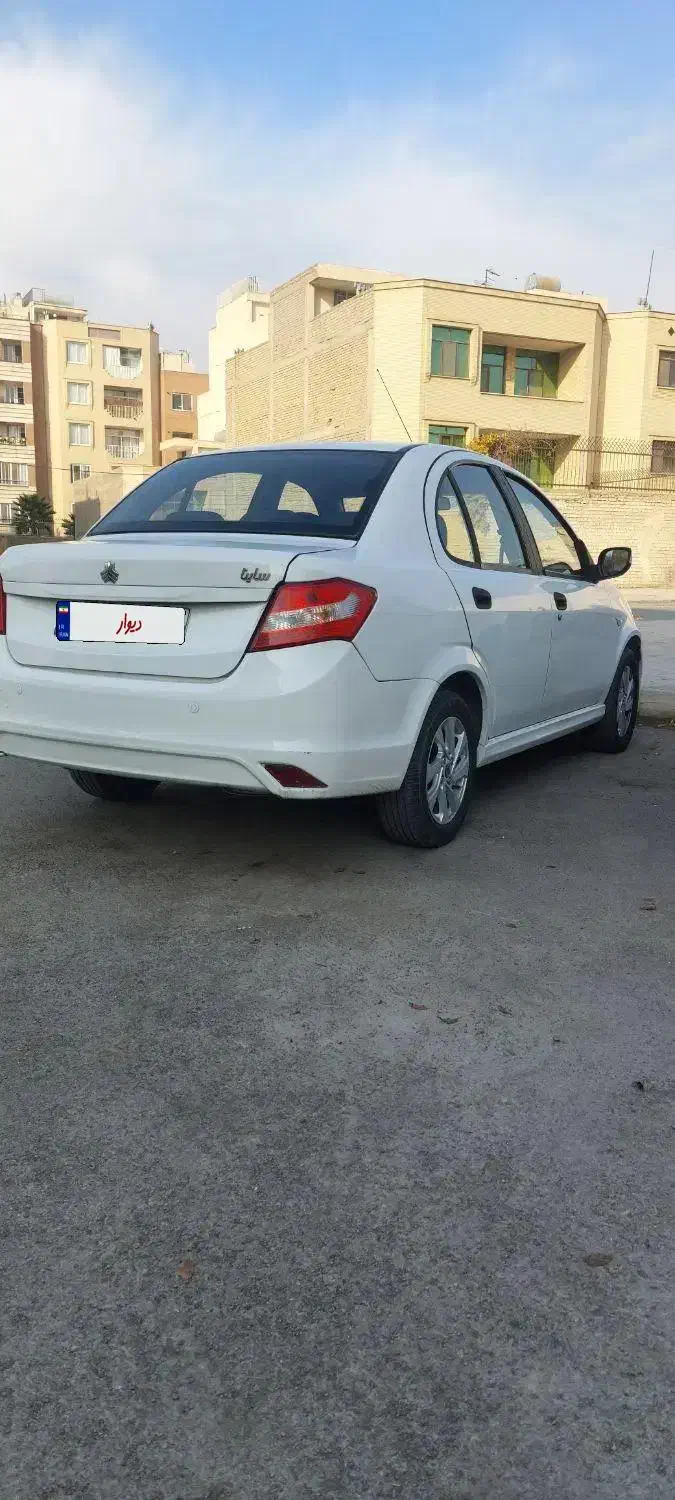 ساینا ۹۶ /سالم|خودرو سواری و وانت|اصفهان, باغ فدک|دیوار