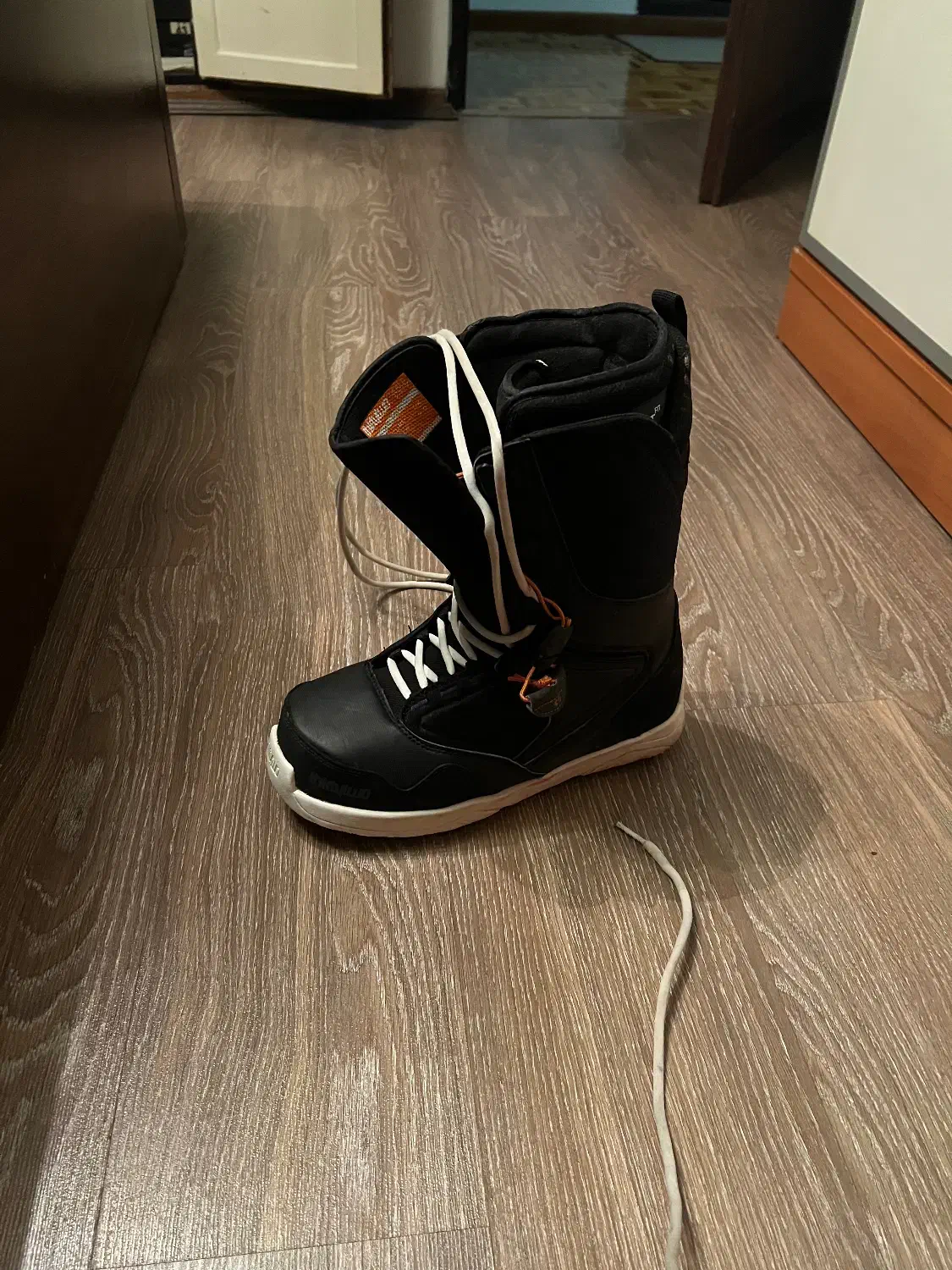 برد اسکی|ورزشهای زمستانی|تهران, امانیه|دیوار