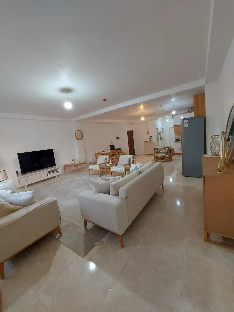 ۱۱۷ متر/۷۰۰م وام و رهن/کلید اول،تجهیز شده/آسایش|فروش آپارتمان|گرگان, |دیوار