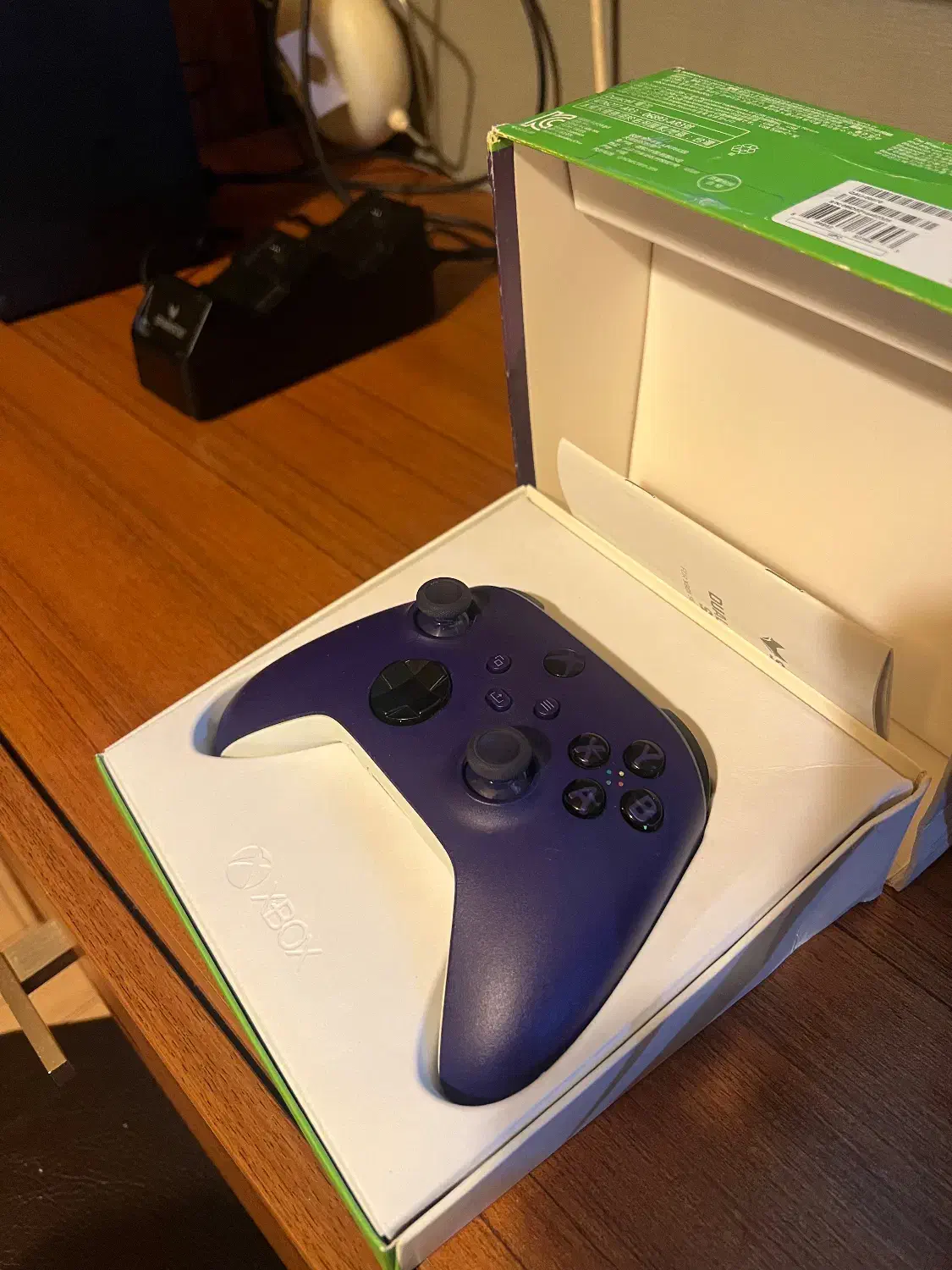 ایکس باکس سریه X دیسک خور با دو دسته در حد صفر|کنسول، بازی ویدئویی و آنلاین|رشت, گلسار|دیوار