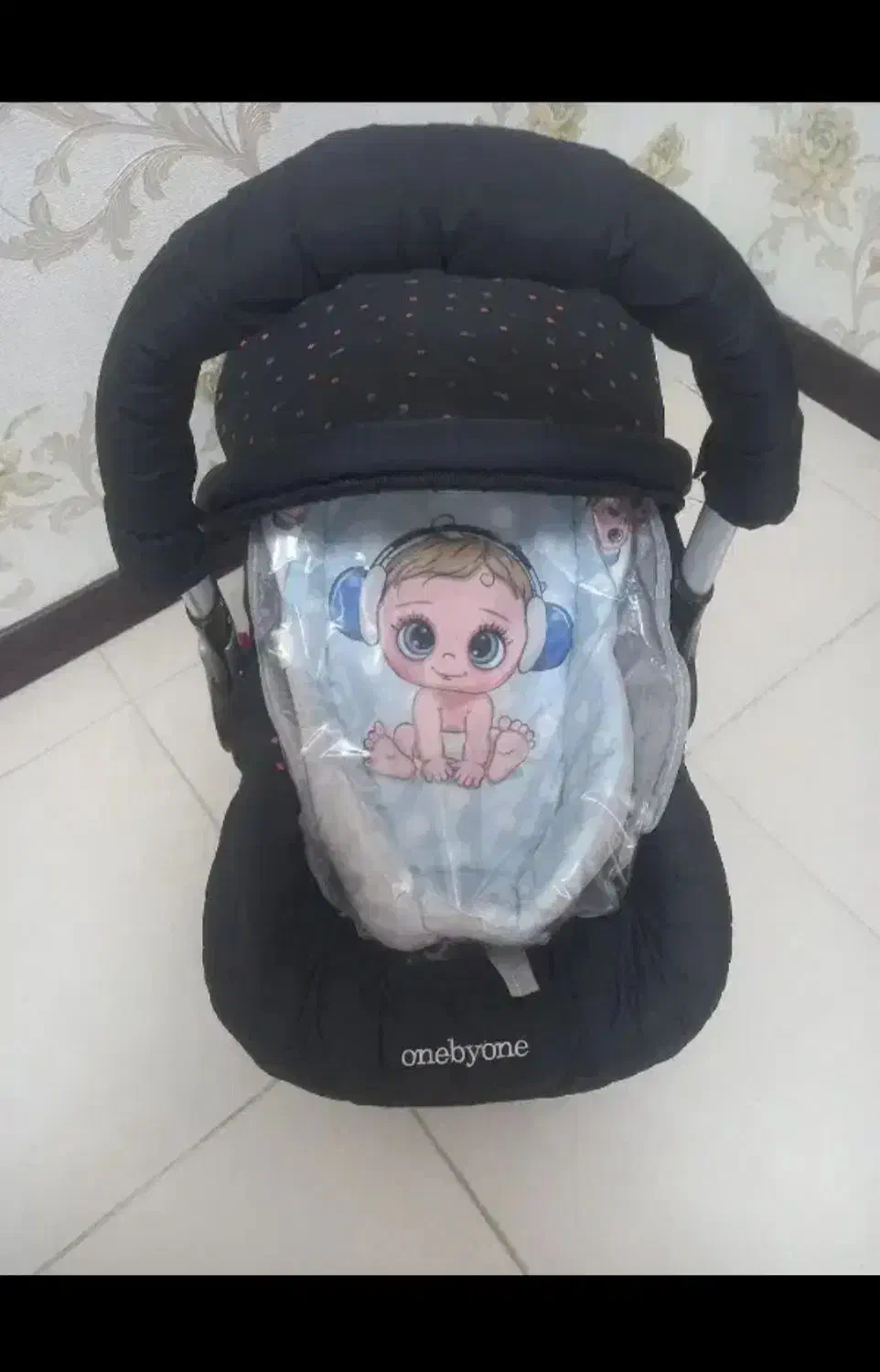 کریر و اغوشی|اسباب و اثاث بچه|رودهن, |دیوار