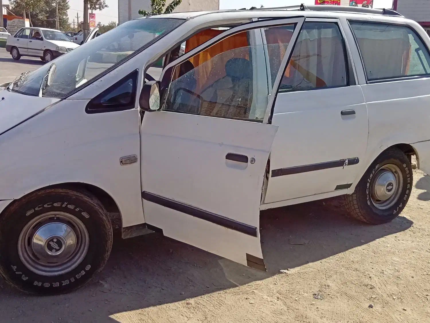 ون کاروان مدل 86|خودرو سواری و وانت|بروجرد, |دیوار