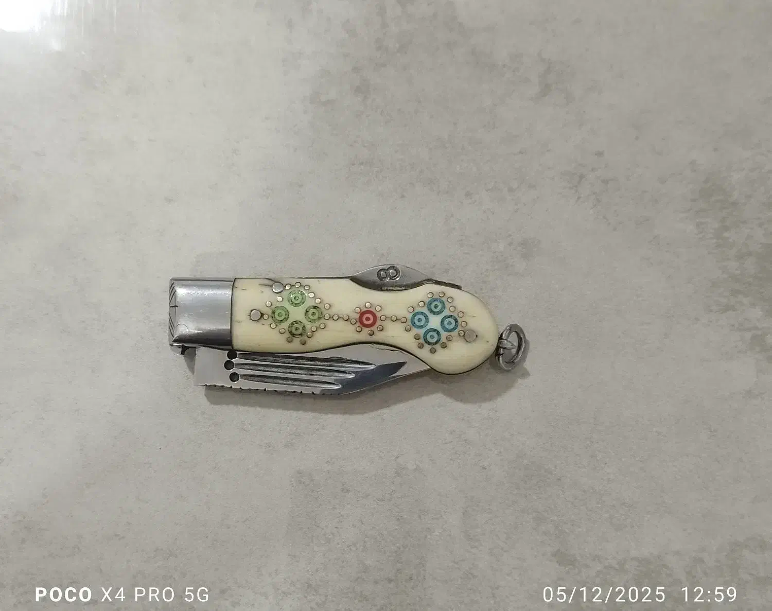 چاقوی بابا سایز کوچک|کلکسیون اشیاء عتیقه|ارومیه, |دیوار