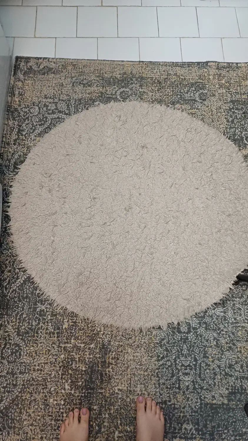 قالیچه بزرگ گرد|فرش|کرج, کرج نو|دیوار