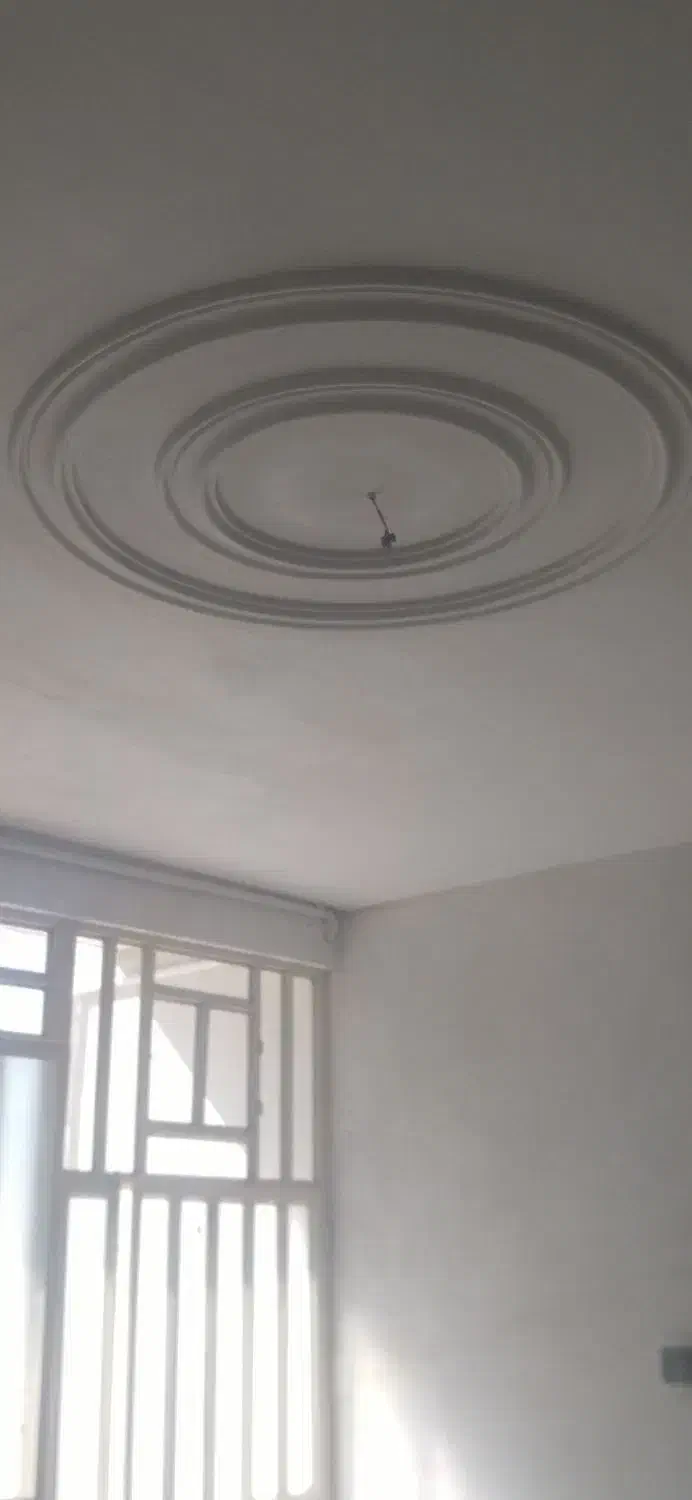 سفیدکاری  زیر کار لکه گیری حتی ۲ متر|خدمات پیشه و مهارت|خرم‌آباد, |دیوار