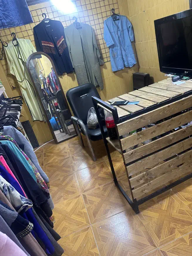 رگال و میز وصندلی و دکور ،مانکن|فروشگاه و مغازه|کرمانشاه, |دیوار