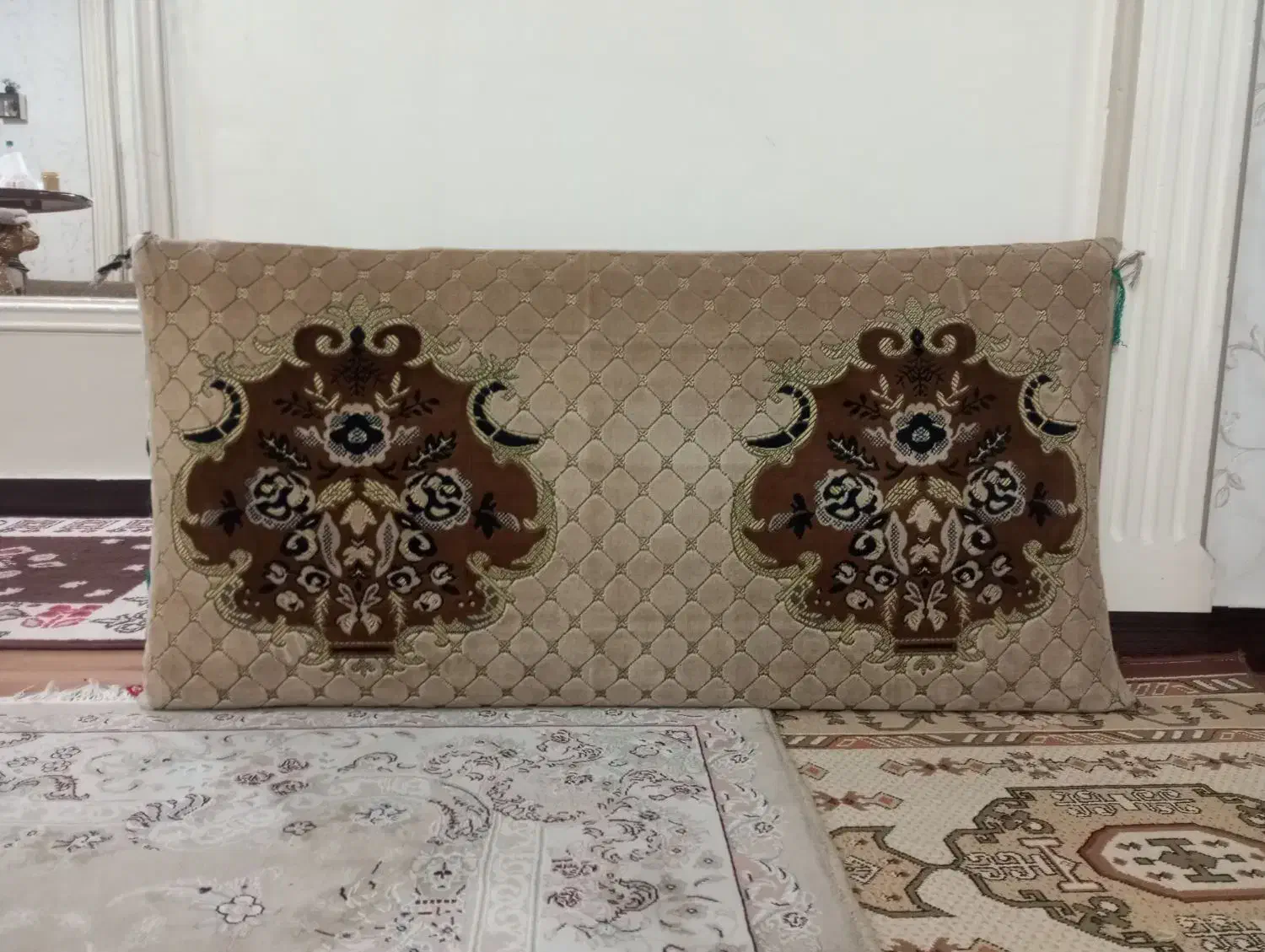 پشتی سنتی فروش فوری|پشتی|کرج, باغستان|دیوار