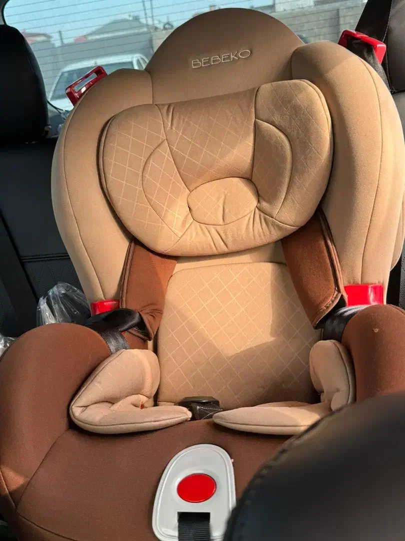 صندلی ماشین بچه|تخت و صندلی بچه|فومن, |دیوار