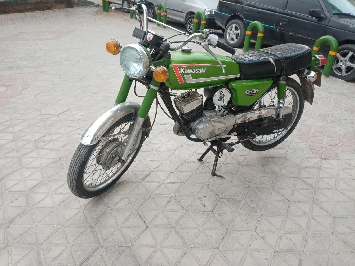 کاوازاکی 100|موتورسیکلت|ابریشم, |دیوار