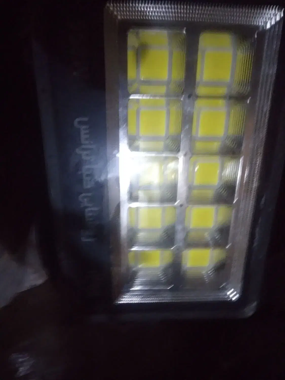 پرژکتور|لامپ و چراغ|بندر کنگان, |دیوار