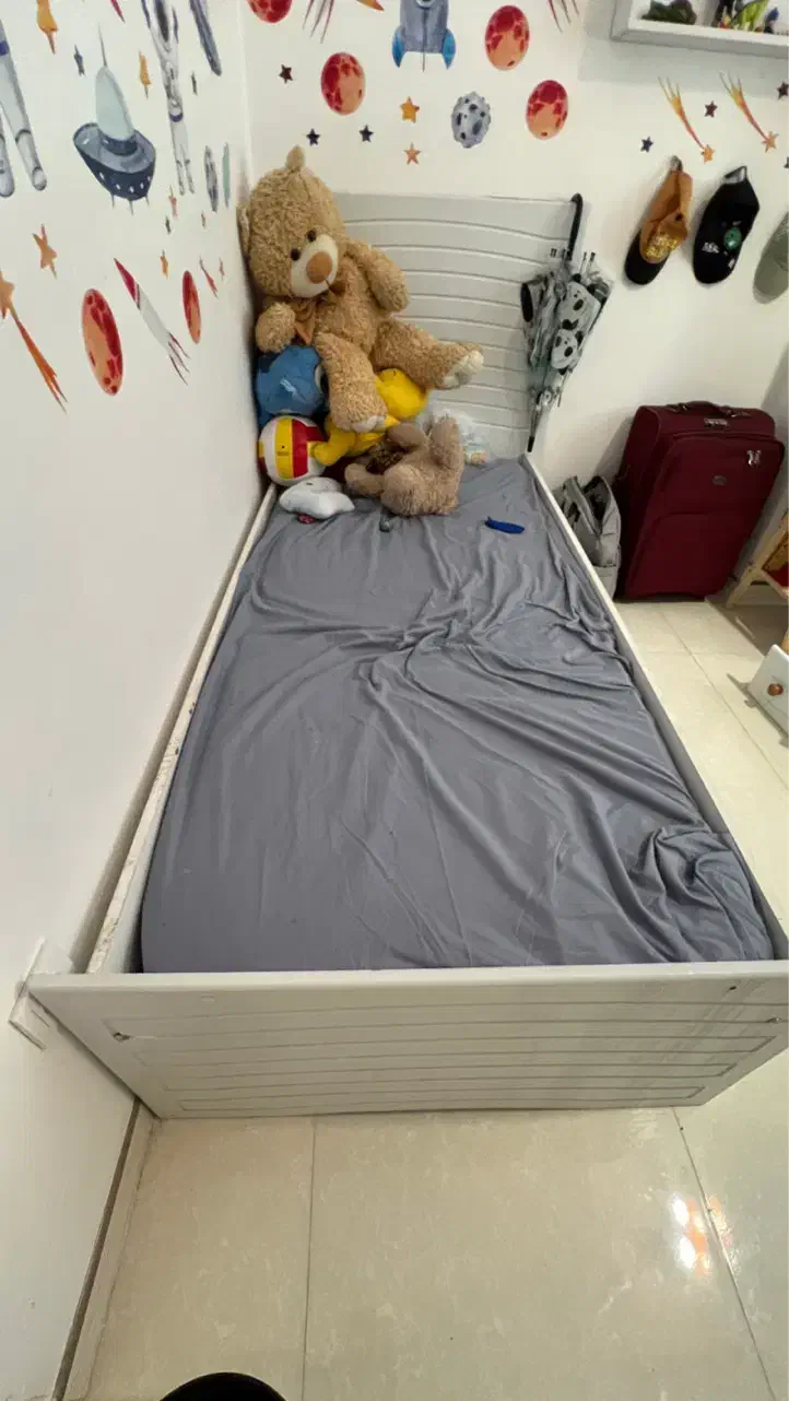 تخت خواب کودک و نوجوان|تخت و صندلی بچه|رودسر, |دیوار