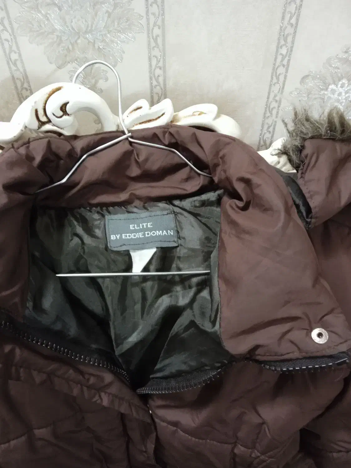 کاپشن دخترانه بزرگ|لباس|مهاجران, |دیوار