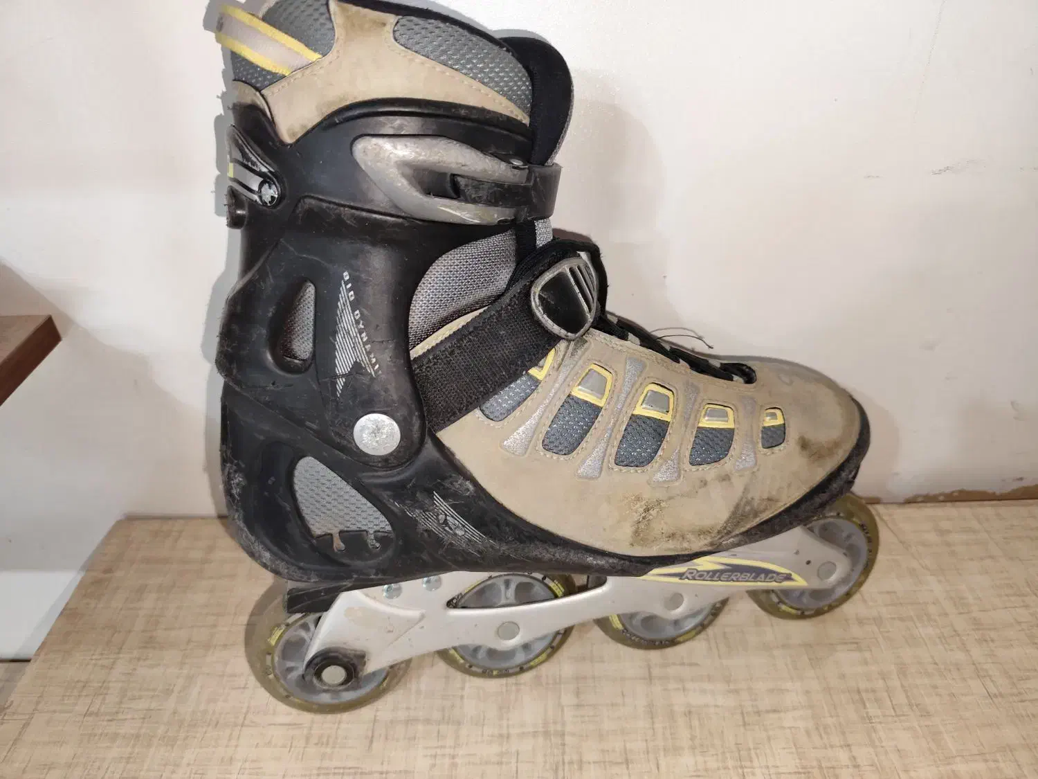 اسکیت حرفه ای رولربلید (rollerblade)|دوچرخه، اسکیت، اسکوتر|تربت‌حیدریه, شهید بهشتی|دیوار