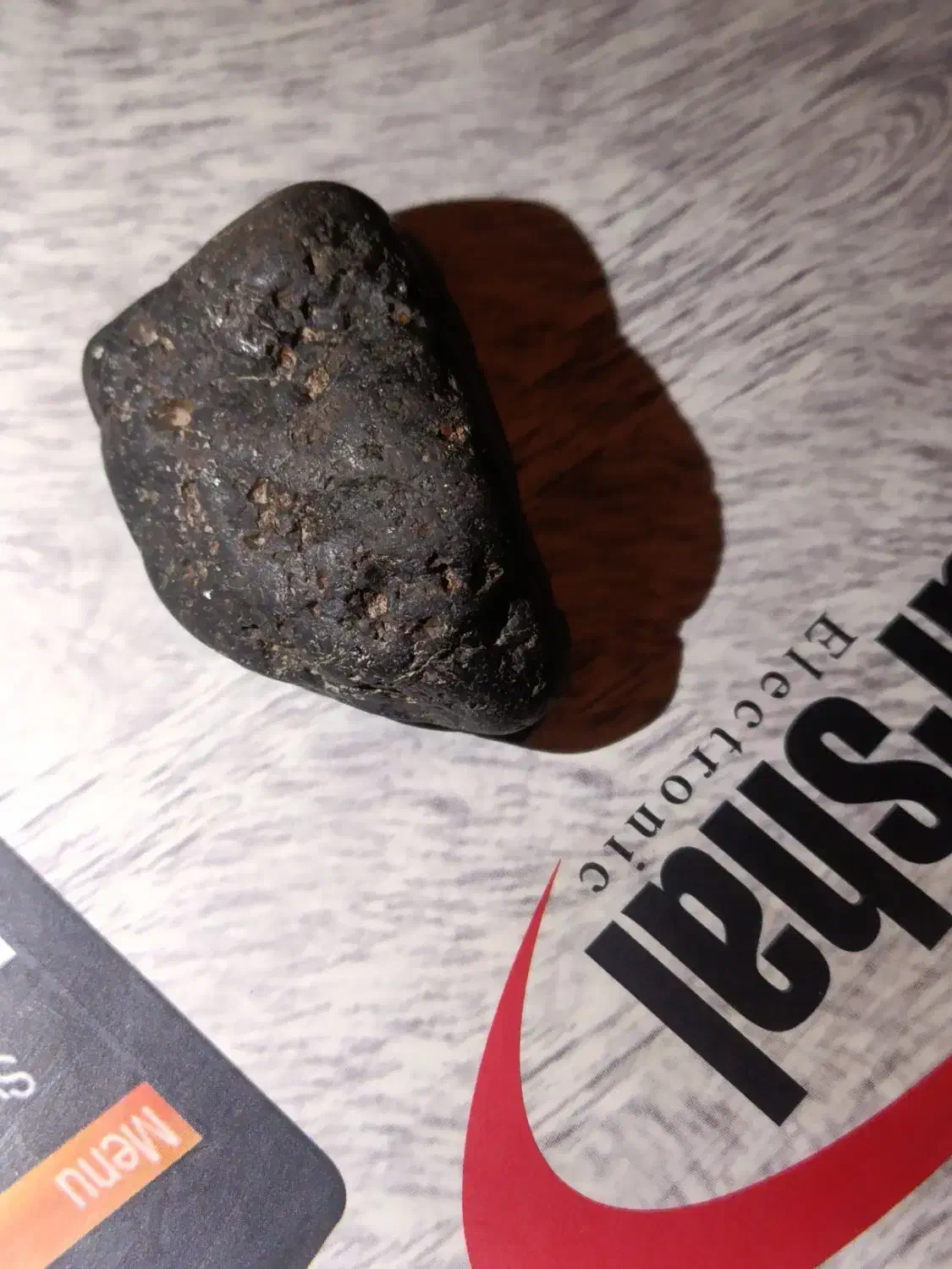 شهاب سنگ|کلکسیون اشیاء عتیقه|فردوسیه, |دیوار