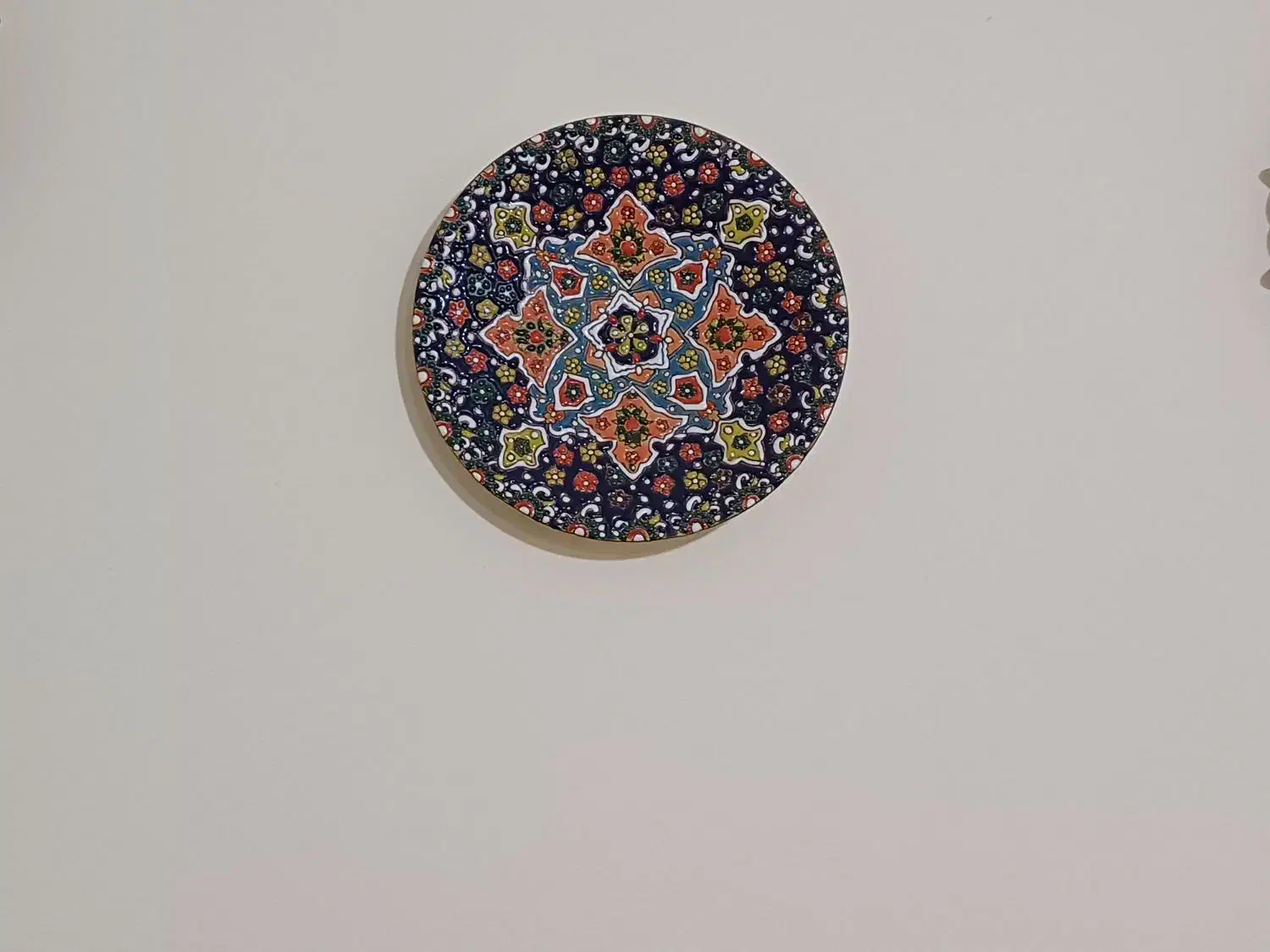 بشقاب های تزئینی،سفالی مینا کاری|صنایع دستی و سایر لوازم تزئینی|فردیس, فردیس|دیوار