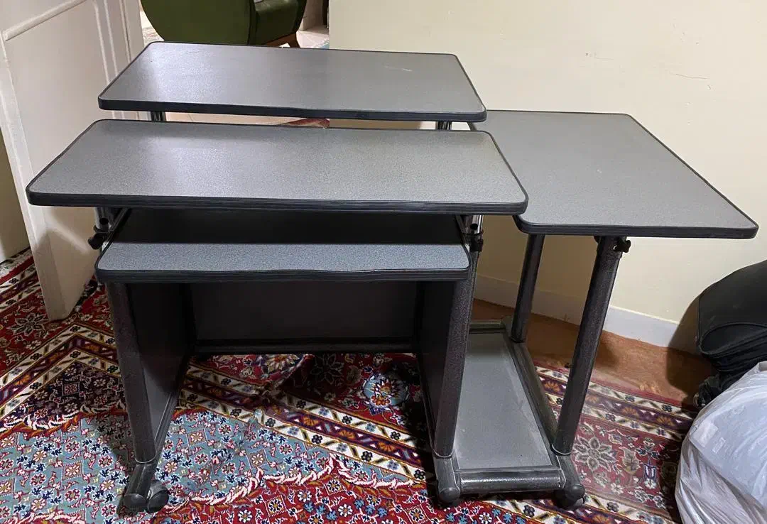 مودم وایرلس و میز کامپیوتر|مودم و تجهیزات شبکه|شیراز, دکتر حسابی|دیوار