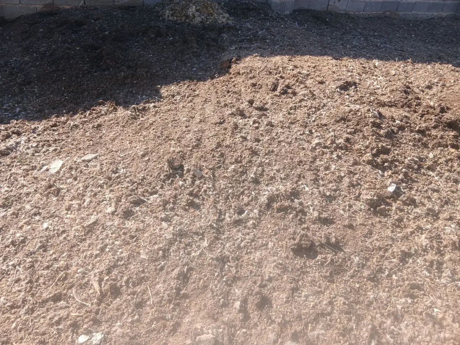 کود مرغی|خدمات باغبانی و درختکاری|ساوه, |دیوار