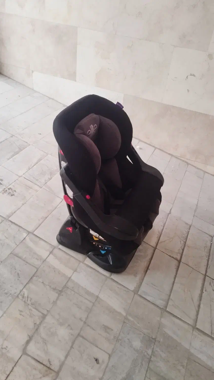صندلی ماشین کودک|تخت و صندلی بچه|تهران, امیریه|دیوار