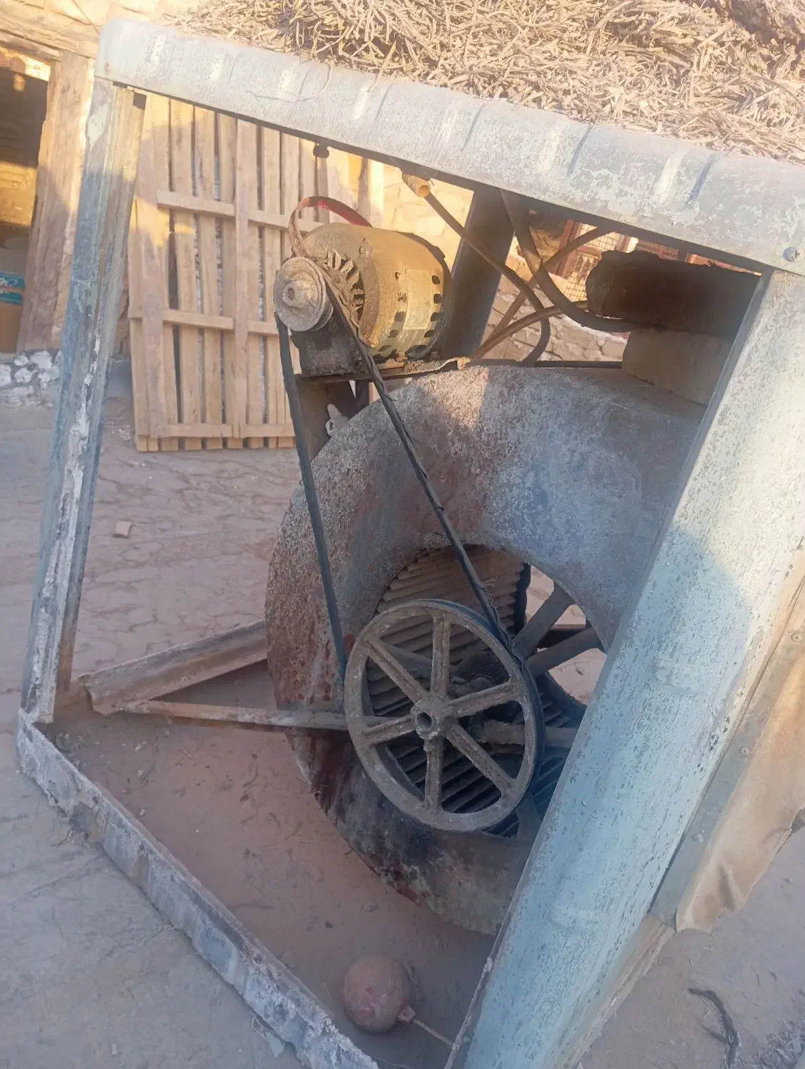 سلام یک عدد کولر ۵۵۰۰ دست دوم موتور نو پمپ هم نو|کولر آبی|حمیدیا, |دیوار