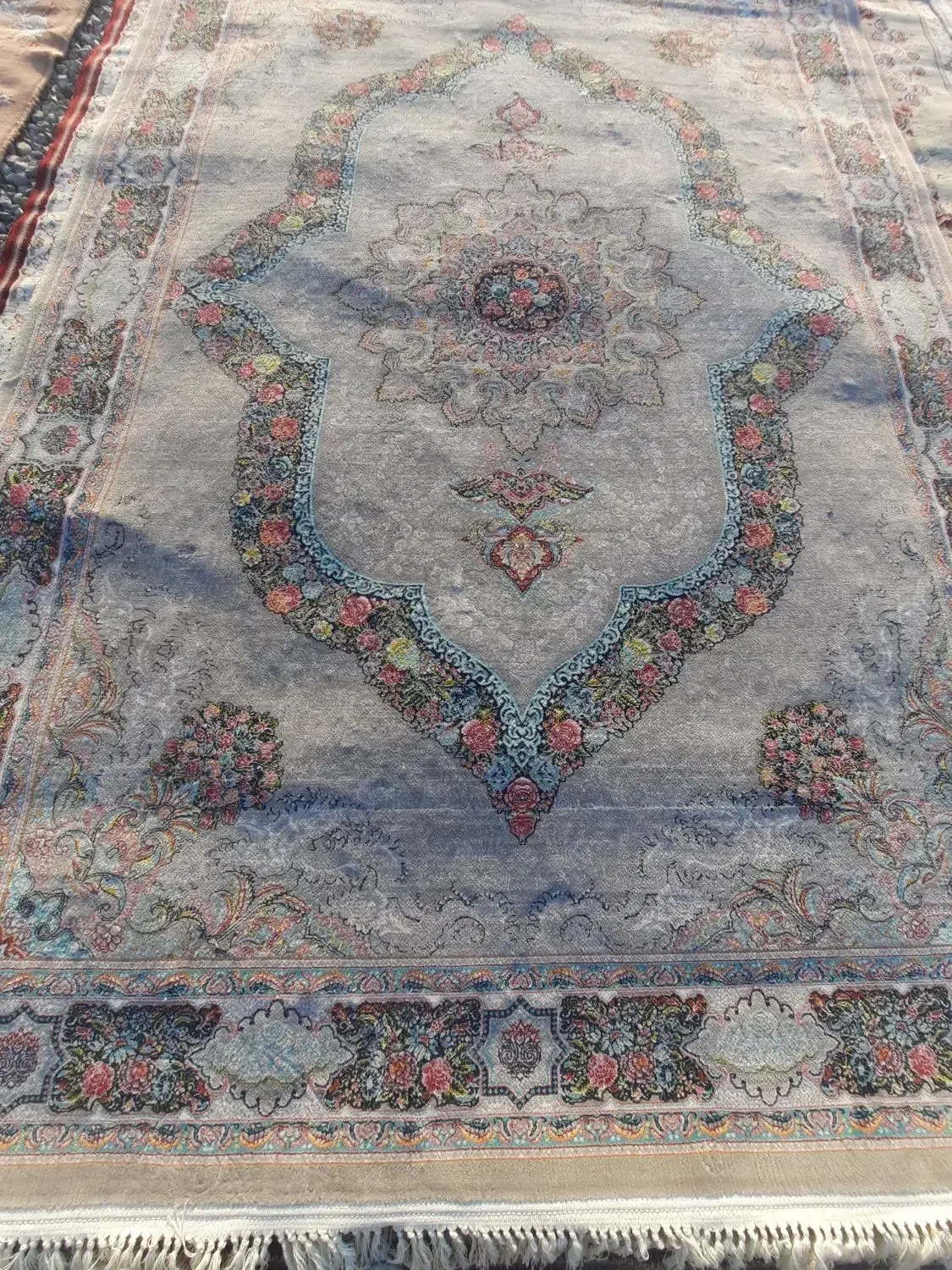 فرش ۶ متری ۷۰۰ شانه|فرش|فردیس, قریشی|دیوار