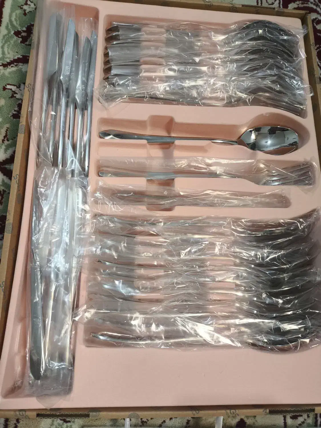 سرویس قاشق چنگال|ظروف سرو و پذیرایی|خرمآباد, |دیوار