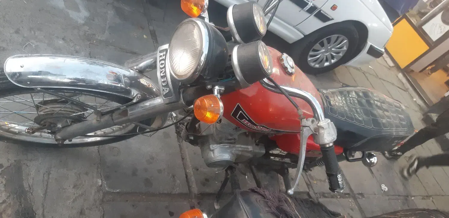 موتور سی جی اصل ژاپن وهندا ۱۲۵ مزایده|موتورسیکلت|ملایر, |دیوار