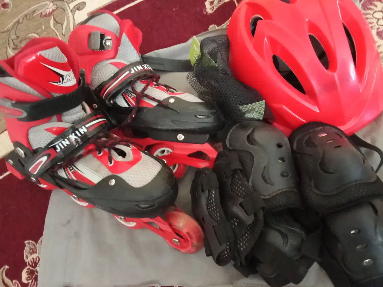 کفش اسکیت|دوچرخه، اسکیت، اسکوتر|یاسوج, |دیوار