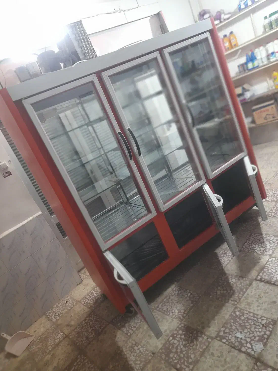 یخچال فروشگاه  سه درب مخصوص خارو بار فروشی|فروشگاه و مغازه|مرند, |دیوار