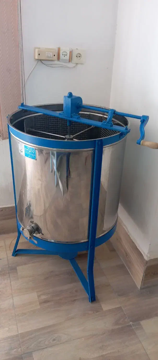 استراکتور  ۴قاپ تمام استیل.دستگاه عسل گیر|ابزارآلات|سنندج, |دیوار