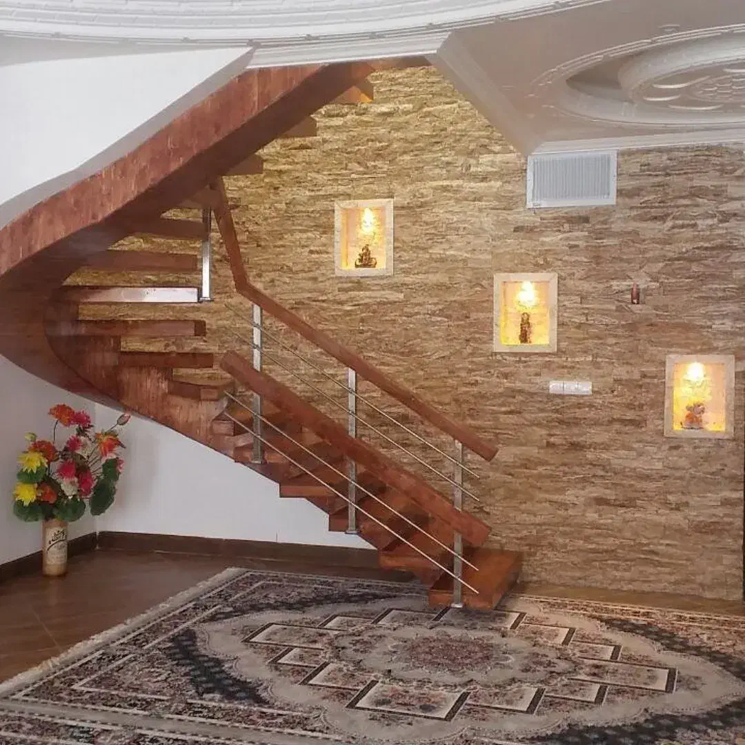 طراحی وساخت پله های گرد فلزی با بیش از 20سال تجربه|خدمات پیشه و مهارت|اصفهان, قلعه نو|دیوار