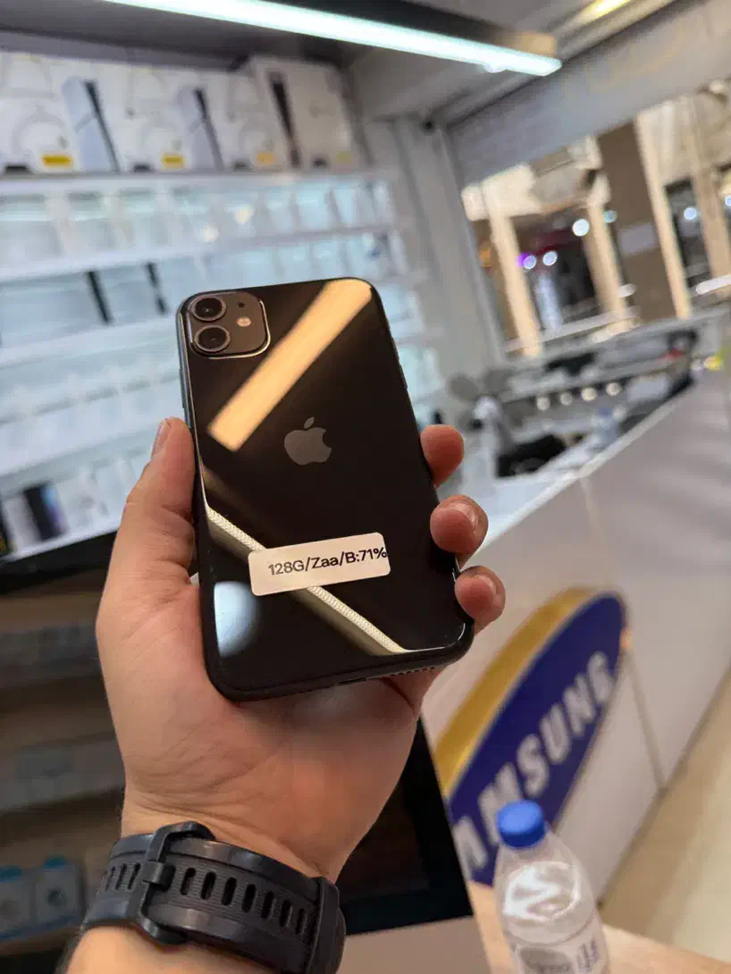 iphone 11normal 128g ایفون|موبایل|همدان, |دیوار