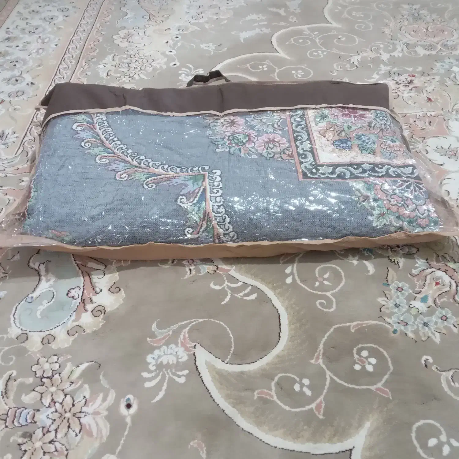 روفرشی تمیز وسالم ۱۲ متری|روفرشی|مشهد, رده|دیوار