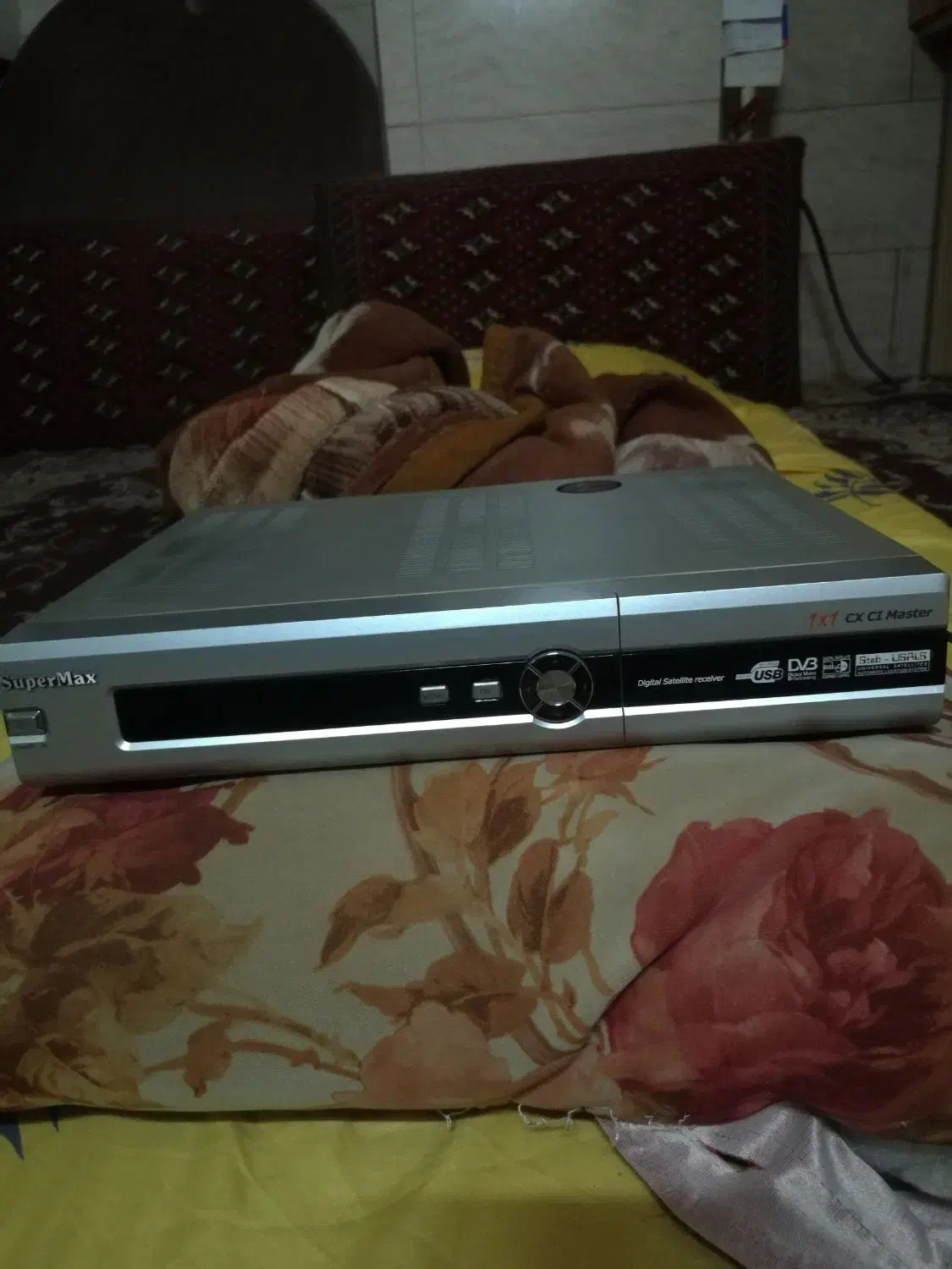 گیرنده دیجیتال Super Max|صوتی و تصویری|فردیس, سرحدی|دیوار