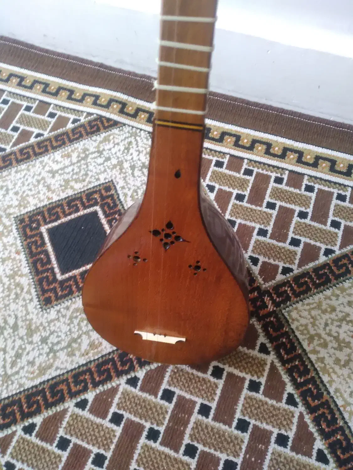 سه تار|سازهای سنتی|ایذه, |دیوار