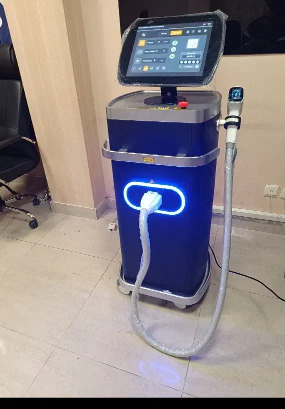 لیزر مو های زائد برند خوشنام ADSS توان1600وات|آرایشی، بهداشتی، درمانی|تبریز, |دیوار