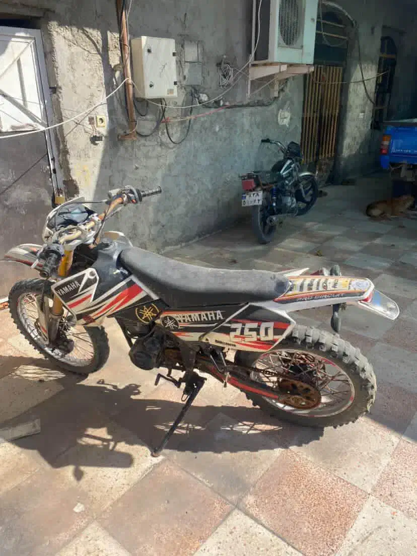 تریل ۲۵۰|موتورسیکلت|بندرعباس, |دیوار