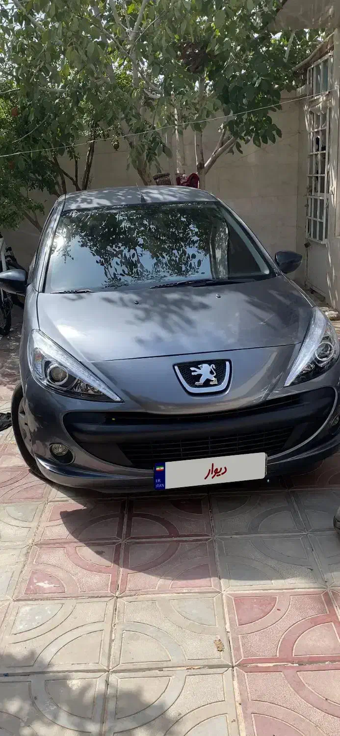 پژو۲۰۷|خودرو سواری و وانت|کاشمر, |دیوار