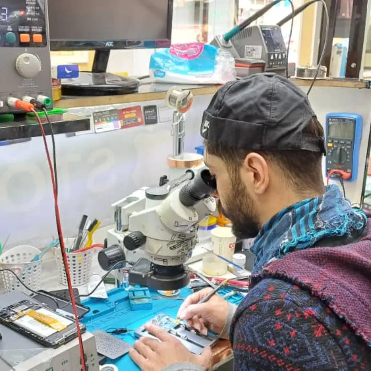 فرصت آموزش و کار در زمینه تعمیرات موبایل|استخدام رایانه و فناوری اطلاعات|تهران, افسریه شمالی|دیوار