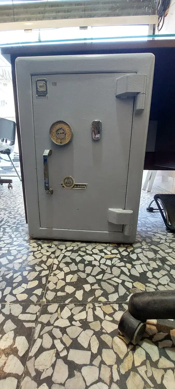 گاوصندوق|فروشگاه و مغازه|رشت, قاسمیه|دیوار