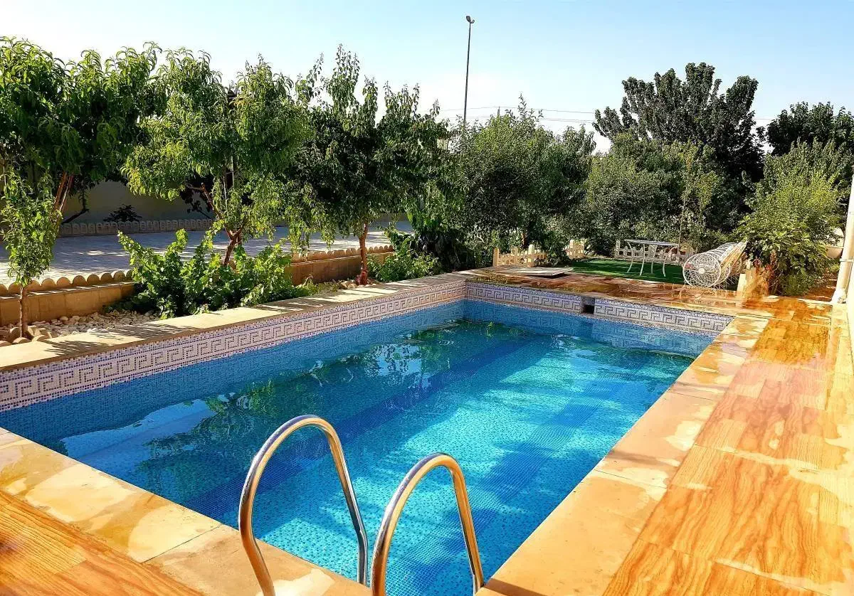 باغ ویلا طرقبه شیک و لوکس|اجارهٔ کوتاهمدت ویلا و باغ|طرقبه, |دیوار