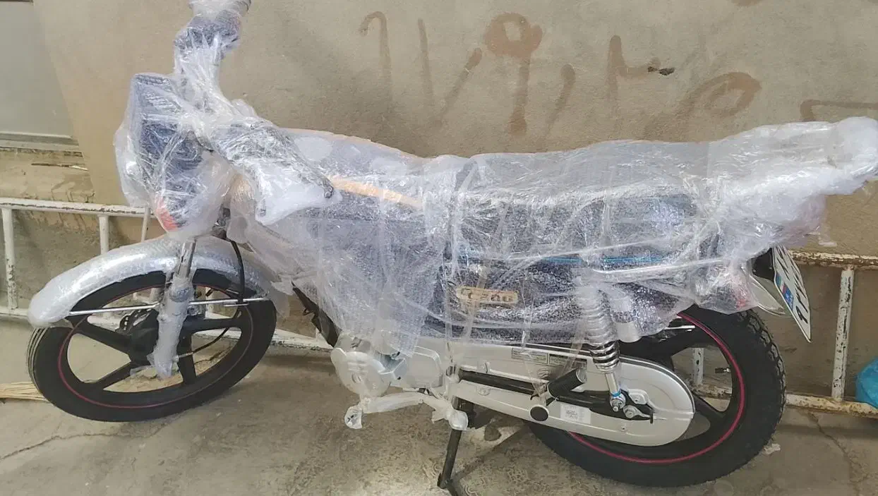 خشک ۱۴۰۴|موتورسیکلت|کرمانشاه, |دیوار