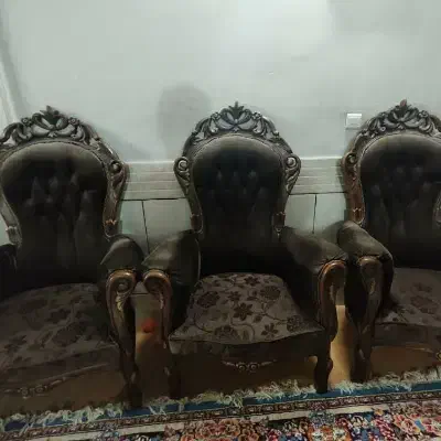 مبل سلطنتی 9 نفره|مبلمان خانگی و میز عسلی|فولادشهر, A2|دیوار