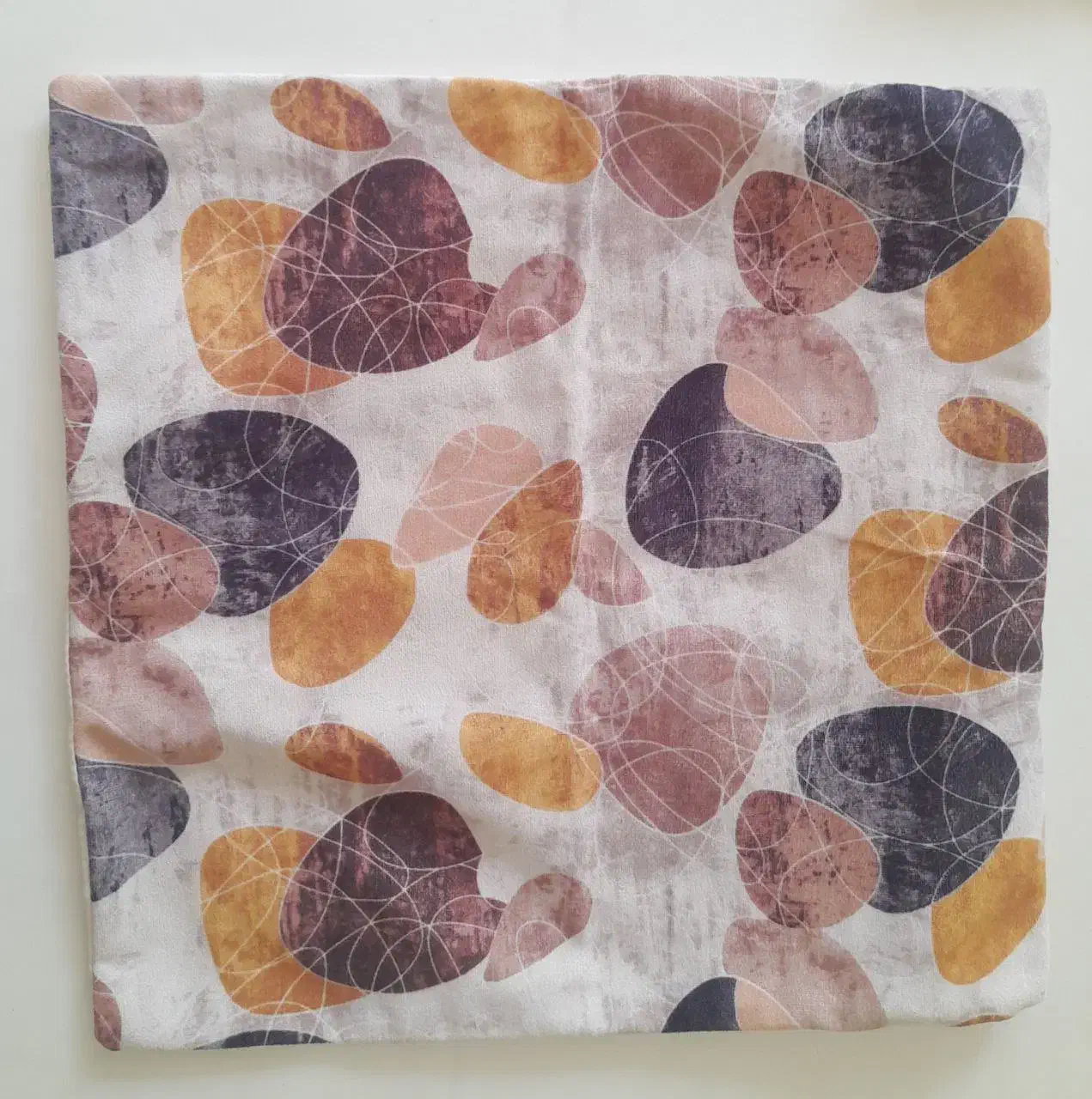 رو کوسن ۴۰ در ۴۰|رختخواب، بالش، پتو|سنندج, |دیوار