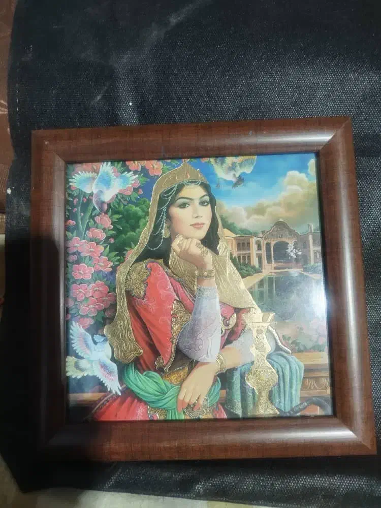 قاب عکس چوبی آنتیک با طلاکوب دست‌ساز|صنایع دستی و سایر لوازم تزئینی|اهواز, فاز ۱ پادادشهر|دیوار