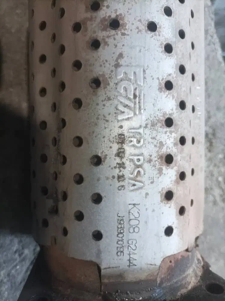 خرید و فروش کاتالیزور خاک کاتالیزور کاتالیست|قطعات یدکی و لوازم جانبی|خوی, |دیوار