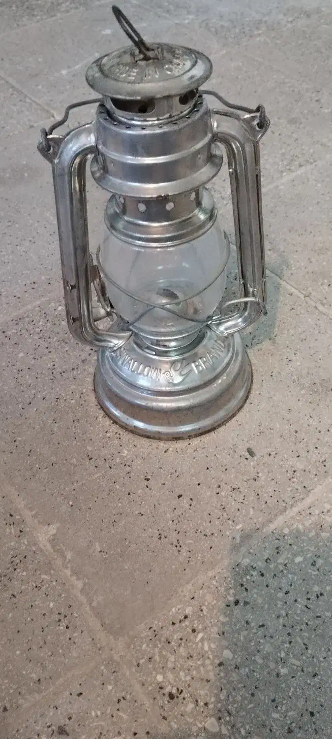 فانوس|لامپ و چراغ|فردوس (خراسان), |دیوار